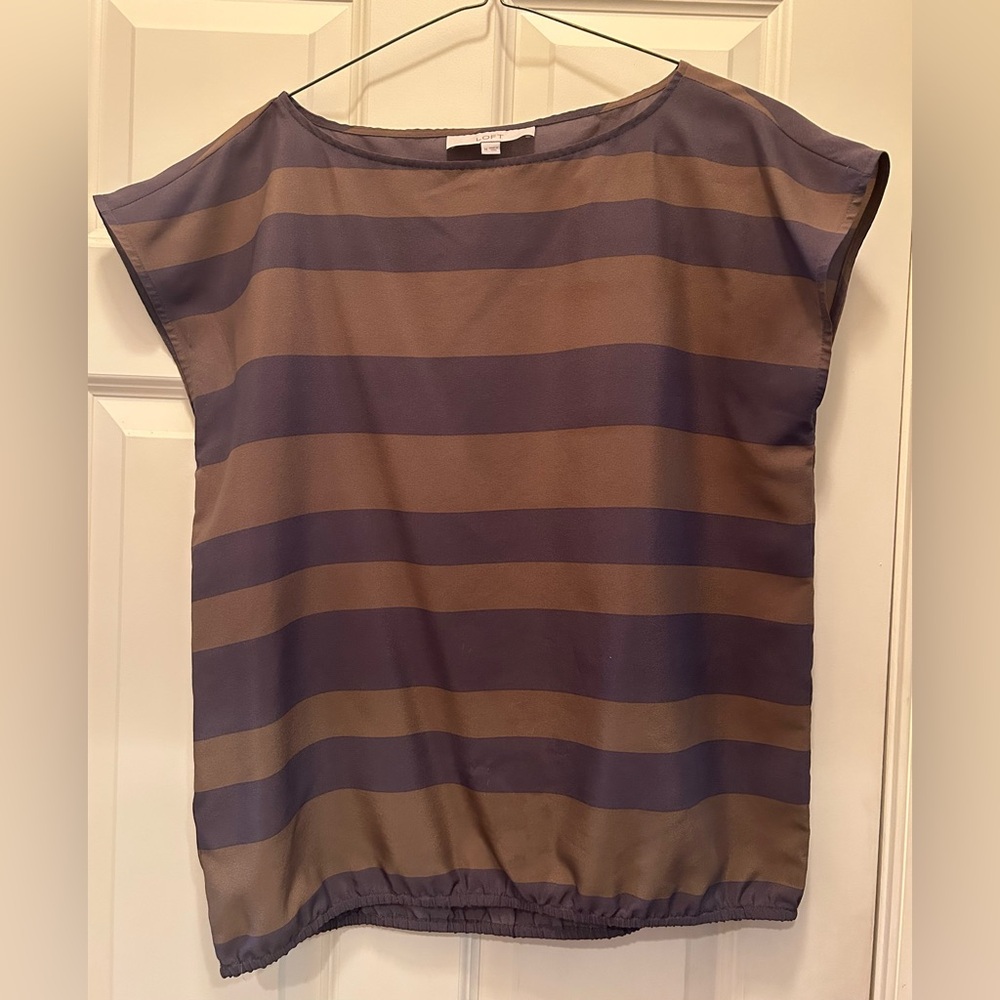 Ann Taylor Loft Women’s Blouse Size Medium